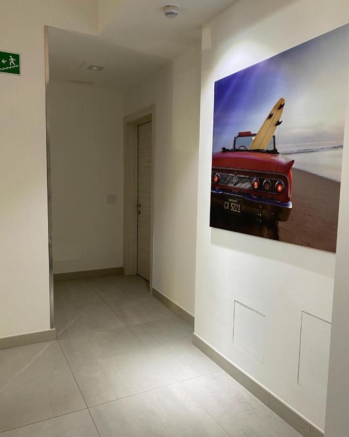 Hotel Aurora & Appartamenti Torbole Sul Garda ภายนอก รูปภาพ